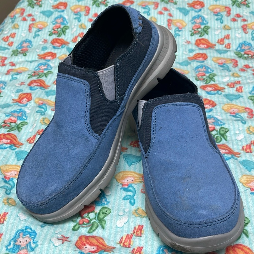 Women’s safety toe work shoes!